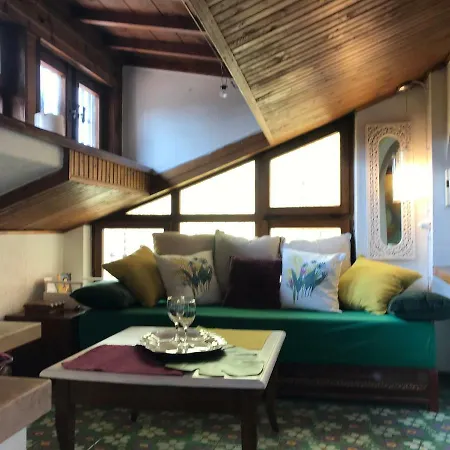 La Soffitta Bohemien Apartament *